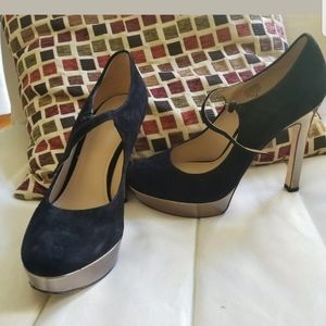 Joan & David Black Suede & Gold Platform Quimberly